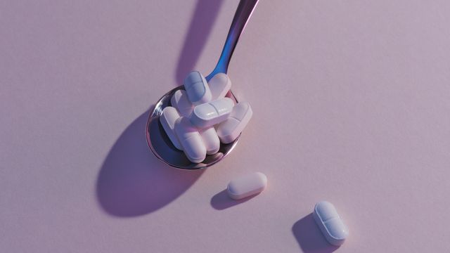 4 Supplements You Should Never Take With Coffee